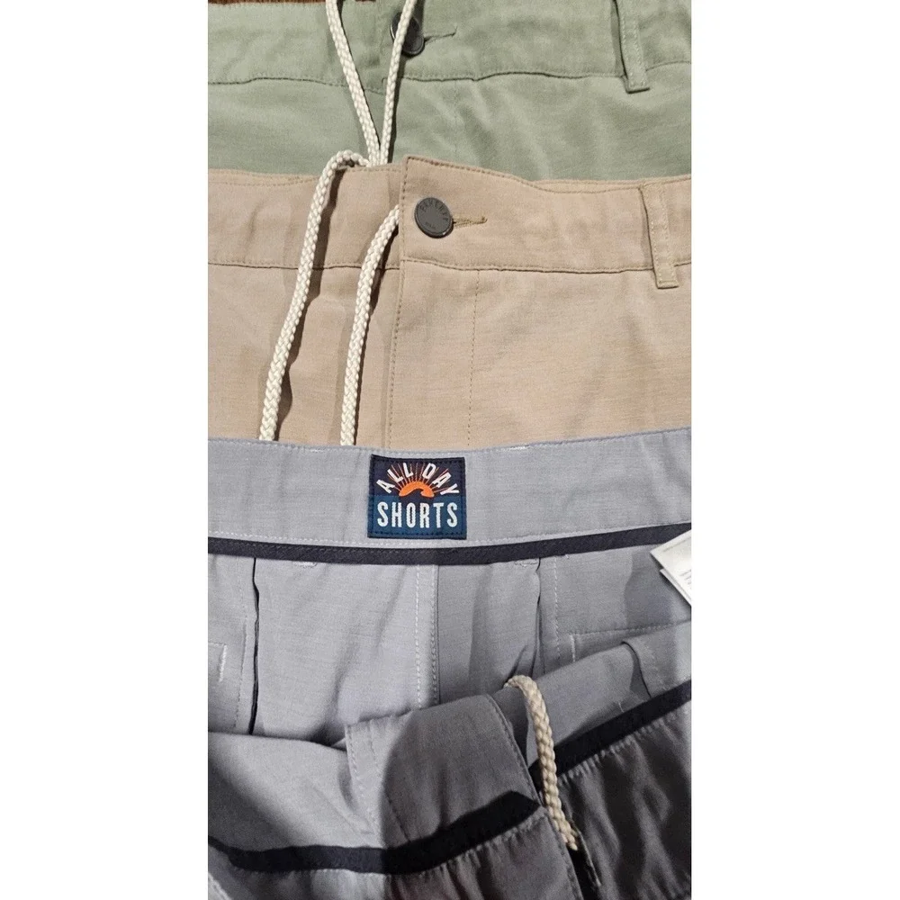 Faherty All Day Shorts Men's Size 38x9 Three Pack Green, Beige, Gray Scuffs